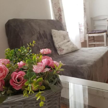 Joli T2 De 40M² A Louer A Le Muy Apartman Kültér fotó